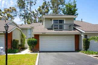 25035 Acacia Ln Unit 22, Laguna Hills, CA 92653