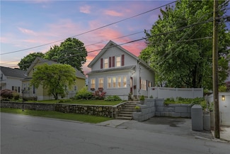 40 Vincent Ave, Pawtucket, RI 02860
