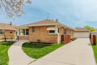 3216 S 71st St, Milwaukee, WI 53219