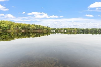 260 Fort Pond Rd, Lancaster, MA 01523
