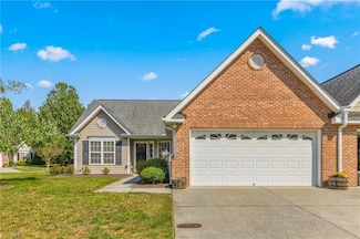 1020 Old Creek Crossing Ln, High Point, NC 27265