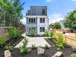 176 School St Unit D, Boston, MA 02119
