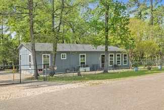 30519 Lake Circle Ln, Magnolia, TX 77354