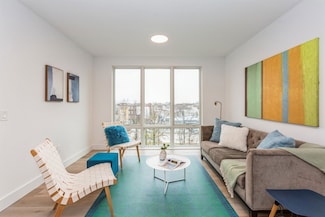 348 Baldwin Ave Unit 204, Jersey City, NJ 07306