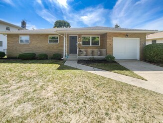 4793 Almont Dr, Columbus, OH 43229