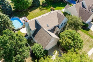 1425 Darlington Ct, Algonquin, IL 60102