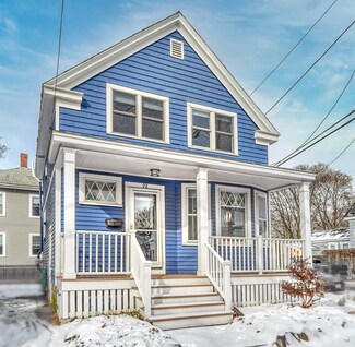 22 Pleasant St, Medford, MA 02155