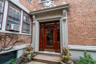 439 Washington St Unit 5, Brookline, MA 02446