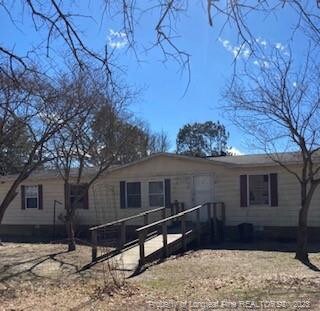 322 W North St, Autryville, NC 28318
