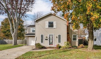 1046 87th St, Niagara Falls, NY 14304