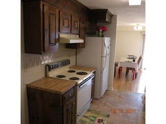 39 Spit Brook Rd Unit UD44, Nashua, NH 03060