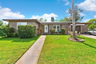 1566 Providence Blvd, Deltona, FL 32725