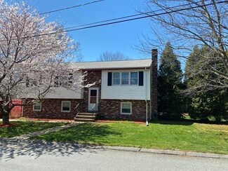67 Ipswich St, Seekonk, MA 02771