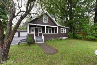 2 Webster St, Albany, NY 12208