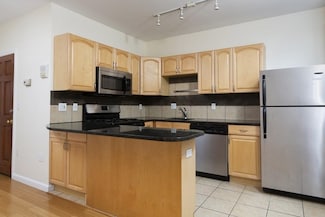 11 Bartlett Place Unit 3, Boston, MA 02113