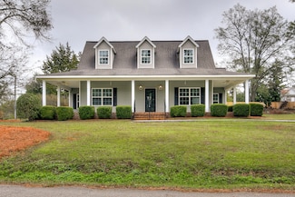 225 Thurmond St, Edgefield, SC 29824