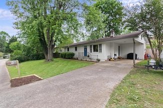 35 Rolling Hills Dr, Franklin, NC 28734