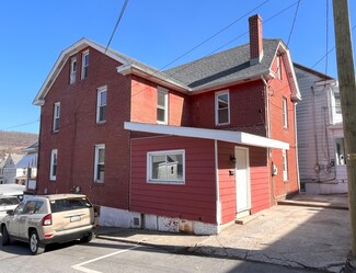 35 Sharpe St, Lansford, PA 18232