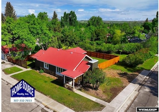 210 Custer St, Lander, WY 82520