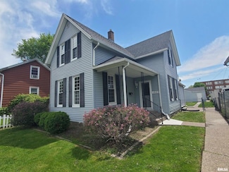 1523 W 13th St, Davenport, IA 52804