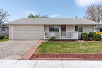 1495 Driftwood Ct, Sparks, NV 89431