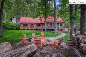 11 Cabin Cove Ln, Banner Elk, NC 28604