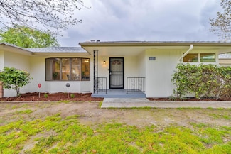 4545 N Dewitt Ave, Fresno, CA 93727