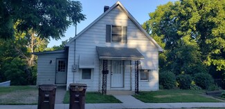201 N College St, Mount Carroll, IL 61053