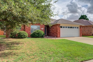 6217 7th St, Lubbock, TX 79416