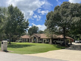 4034 Emmett Dr, Montgomery, TX 77316