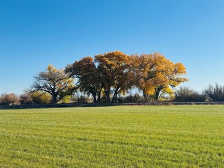 105 Zia Ln, Veguita, NM 87062