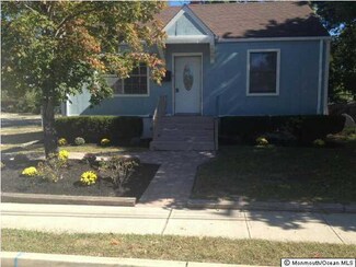 311 Manapaqua Ave, Lakehurst, NJ 08733