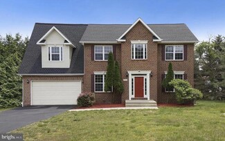 8206 Fairfield Dr, Owings, MD 20736