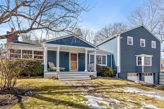 7 Osceola Dr, Boxborough, MA 01719