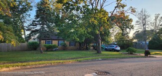 28 Browning Ave, Bayville, NJ 08721