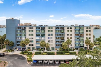 644 Island Way Unit 702, Clearwater Beach, FL 33767