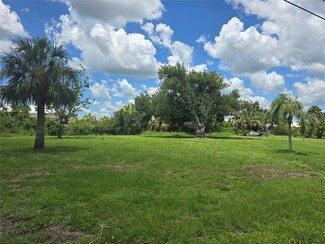 28426 Coco Palm Dr, Punta Gorda, FL 33982