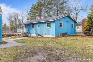 20631 Water Way Dr, Evart, MI 49631