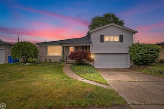28368 Besmore Dr, Warren, MI 48093