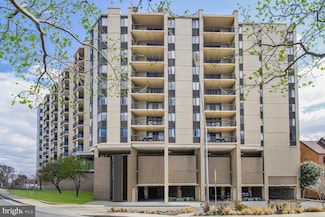 4242 E West Hwy Unit 501, Chevy Chase, MD 20815