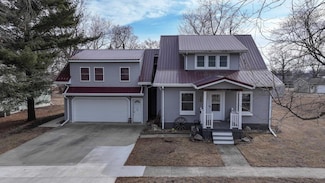 1012 3rd Ave, Ackley, IA 50601