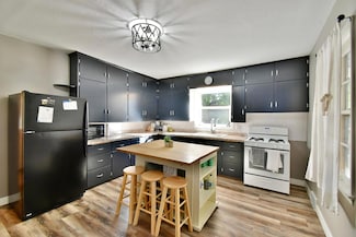 818 5th Ave SE, Saint Cloud, MN 56304