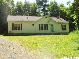 198 Great Bear Rd, Fulton, NY 13069