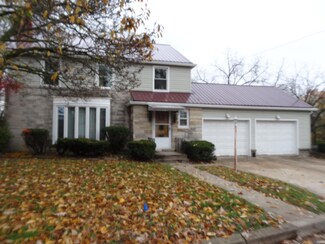 106 N Wabash Ave, La Fontaine, IN 46940