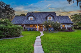 1810 S Valrico Rd, Valrico, FL 33596