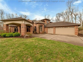 23 Woodview Ln, Huntington, WV 25701