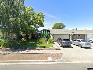 2456 Claret St, Napa, CA 94558