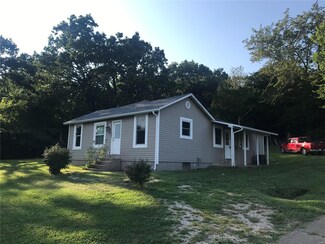 501 W Wayne St, Ironton, MO 63650