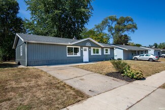 56509 Miller Dr, Elkhart, IN 46516