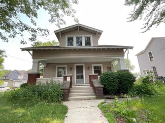 327 W Wabash St, Bluffton, IN 46714